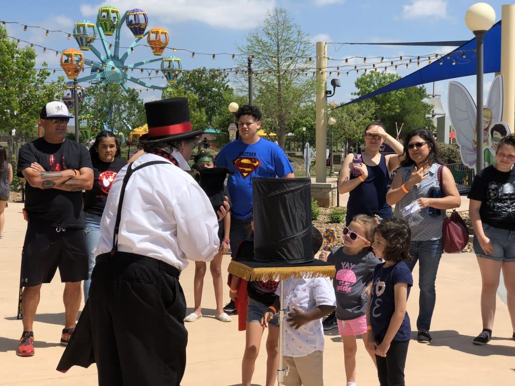 Roaming Entertainment at Morgan's Wonderland